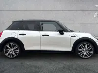 Used Mini Cooper Exclusive 134 HP (98 kW) 2023 White Hatchback