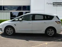 Used Ford S-MAX Titanium 190 HP (139 kW) 2022 Frozen white MPV