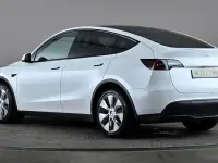 Usado Tesla Model Y Long Range AWD 286 kW (389 HP) 2025 SUV