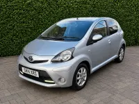 Usado Toyota Aygo 2014 Prateado Citadino
