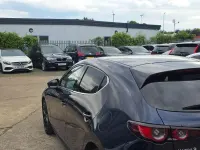Usado Mazda 3 Inclusive 180 HP (132 kW) 2021 Azul Citadino