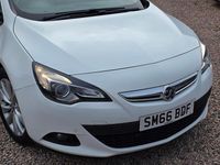 Used Vauxhall Astra GTC SRi 2016 White Hatchback