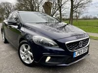 Used Volvo V40 CC 120 HP (88 kW) 2015 Estate