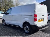 Used Citroën Dispatch 100 HP (73 kW) 2023 White MPV
