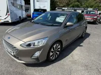 Used Ford Focus Zetec 125 HP (91 kW) 2019 Silver Hatchback