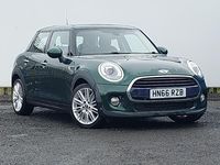 Begagnad Mini Cooper 136 HK (100 kW) 2016 Grön Halvkombi