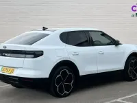 Gebraucht Ford Capri Premium 250 kW (340 PS) 2025 Weiß Kombi