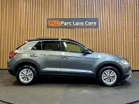 Used VW T-Roc Life 150 HP (110 kW) 2024 Grey SUV