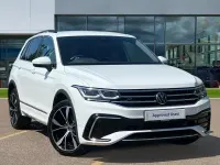 Używany VW Tiguan R-line 245 KM (180 kW) 2023 Biały SUV