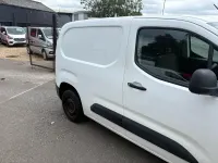 Used Vauxhall Combo Edition 75 HP (55 kW) 2019 White MPV
