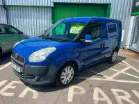 Used Fiat Doblò 90 HP (66 kW) 2015 Multicoloured MPV