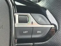 Used Peugeot e-2008 Premium 100 kW (136 HP) 2021 Orange SUV