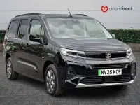 Nuevo Vauxhall Combo Ultimate 100 kW (136 CV) 2025 Negro Monovolumen