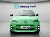 Used Renault R5 Evolution 89 kW (122 HP) 2025 Green Hatchback