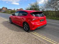 Used Ford Focus ST-Line 125 HP (91 kW) 2019 Red Hatchback