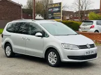 Usado VW Sharan SE 150 HP (110 kW) 2020 Prateado Monovolume