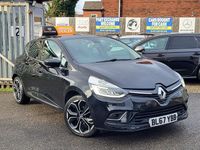 Used Renault Clio IV Signature 2018 Black Hatchback