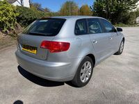 Begagnad Audi A3 2006 Silver Halvkombi