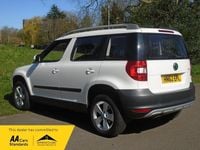 Used Skoda Yeti 105 HP (77 kW) 2012 White SUV