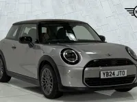 Używany Mini Cooper S Hatch 201 KM (147 kW) 2024 Srebrny Hatchback