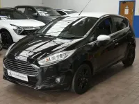 Usado Ford Fiesta Zetec 2016 Negro Utilitario