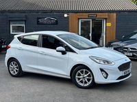 Used Ford Fiesta Titanium 100 HP (73 kW) 2018 White Hatchback