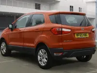 Usado Ford Ecosport Zetec 112 HP (82 kW) 2015 Vermelho SUV