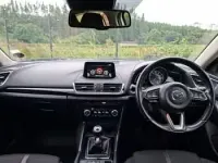 Used Mazda 3 Inclusive 120 HP (88 kW) 2018 White Hatchback