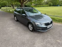 Used Skoda Octavia SE 115 HP (84 kW) 2018 Grey Estate