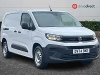 Second-hand Vauxhall Combo S 100 CP (73 kW) 2024 Alb Monovolum