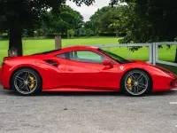 Used Ferrari 488 670 HP (492 kW) 2017 Red Coupe