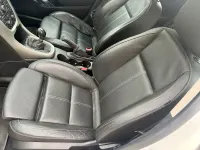 Used Vauxhall Astra Edition 140 HP (102 kW) 2014 White Hatchback