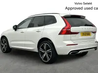 Used Volvo XC60 R-Design 194 HP (142 kW) 2021 White SUV