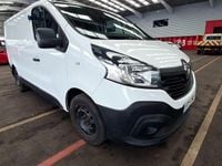 Used Renault Trafic Business 2015 White MPV