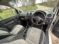 Used VW Caddy Maxi 102 HP (75 kW) 2011 White MPV