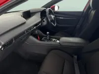 Begagnad Mazda 3 Inclusive 2019 Röd Halvkombi