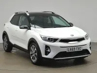 Used Kia Stonic 118 HP (86 kW) 2020 White SUV