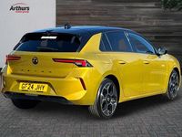 Used Vauxhall Astra Ultimate 130 HP (95 kW) 2024 Yellow/black Hatchback