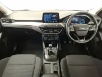 Begagnad Ford Focus Titanium 125 HK (91 kW) 2019 Svart Halvkombi