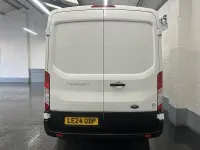 Usado Ford Transit Trend 130 CV (95 kW) 2024 Blanco Van