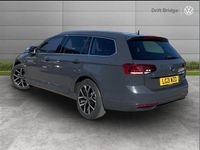 Used VW Passat SEL 150 HP (110 kW) 2021 Grey Estate