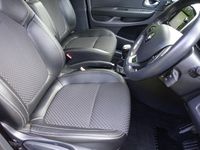 Used Renault Clio IV Dynamique 90 HP (66 kW) 2018 Black Hatchback