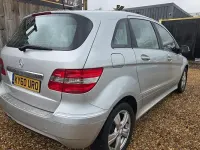 Used Mercedes B160 SE 95 HP (69 kW) 2010 Silver Hatchback