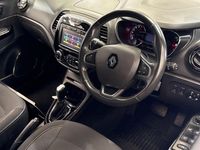 Used Renault Captur Dynamique 120 HP (88 kW) 2017 Silver/black SUV