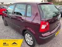 Usado VW Polo 75 HP (55 kW) 2004 Vermelho Citadino