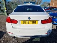 Used BMW 318 Sport Line 143 HP (105 kW) 2015 White Sedan