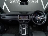 Used Porsche Macan 245 HP (180 kW) 2020 Grey SUV