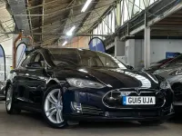 Używany Tesla Model S 278 kW (379 KM) 2015 Niebieski Hatchback