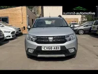 Used Dacia Sandero Essentiel 90 HP (66 kW) 2018 Silver Hatchback