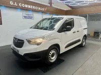 Used Vauxhall Combo S 100 HP (73 kW) 2023 White MPV